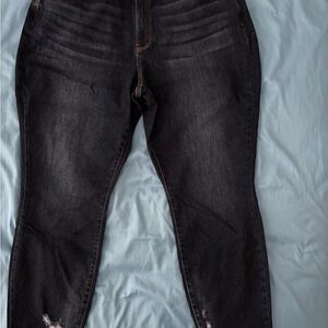 Judy Blue Black Distressed Skinny Jeans